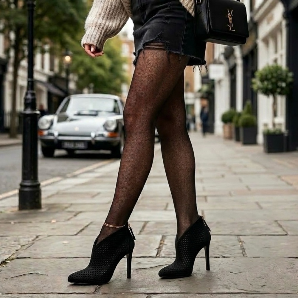 Vince Camuto VC Signature Black Perforated Suede Stiletto Ankle Boots - Size 6